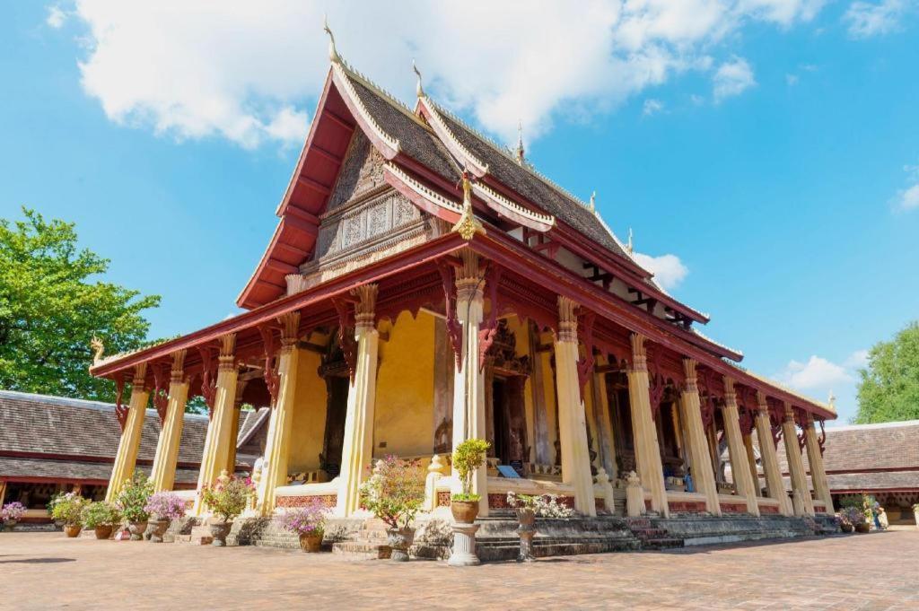Phonethip Plaza Hotel Vientiane Buitenkant foto