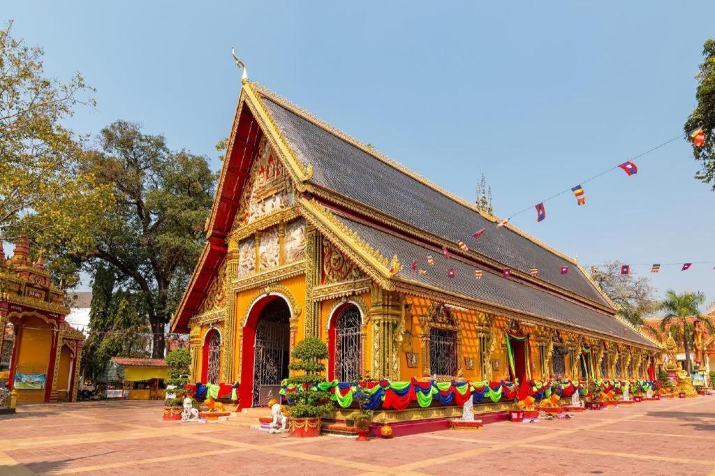 Phonethip Plaza Hotel Vientiane Buitenkant foto