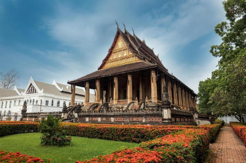 Phonethip Plaza Hotel Vientiane Buitenkant foto