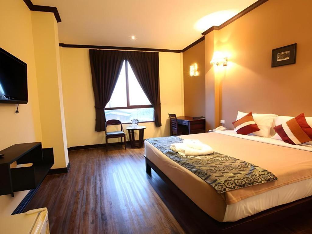 Phonethip Plaza Hotel Vientiane Buitenkant foto