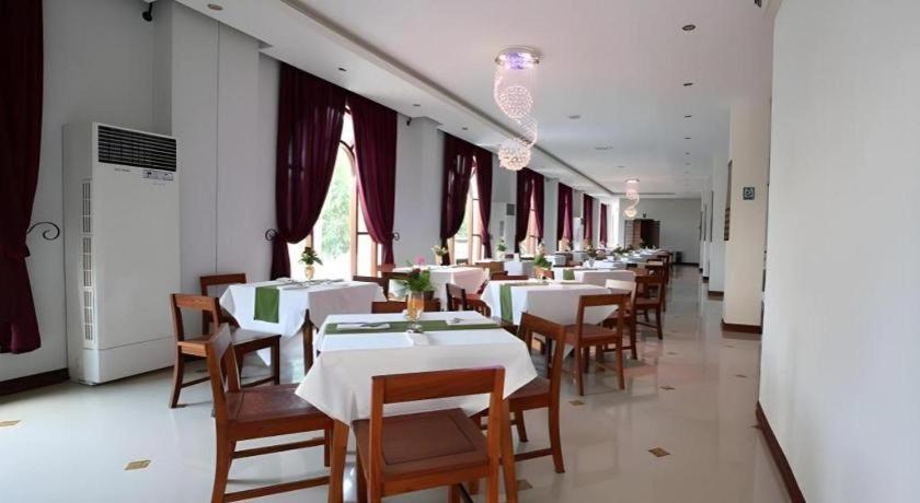 Phonethip Plaza Hotel Vientiane Buitenkant foto