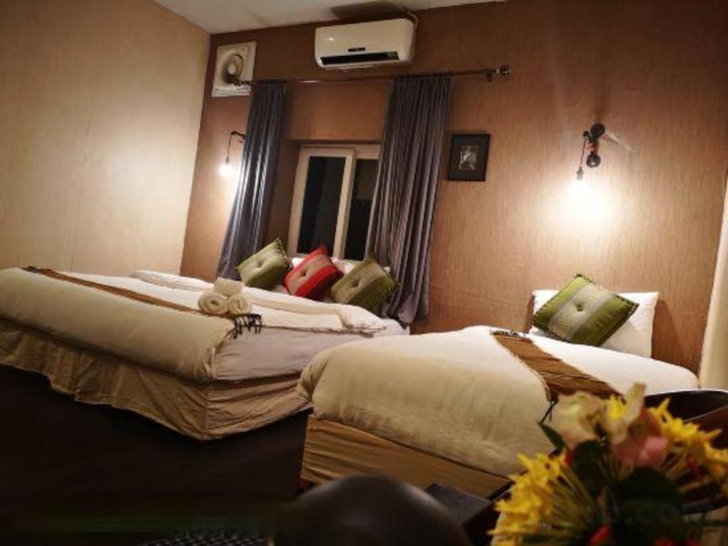 Phonethip Plaza Hotel Vientiane Buitenkant foto